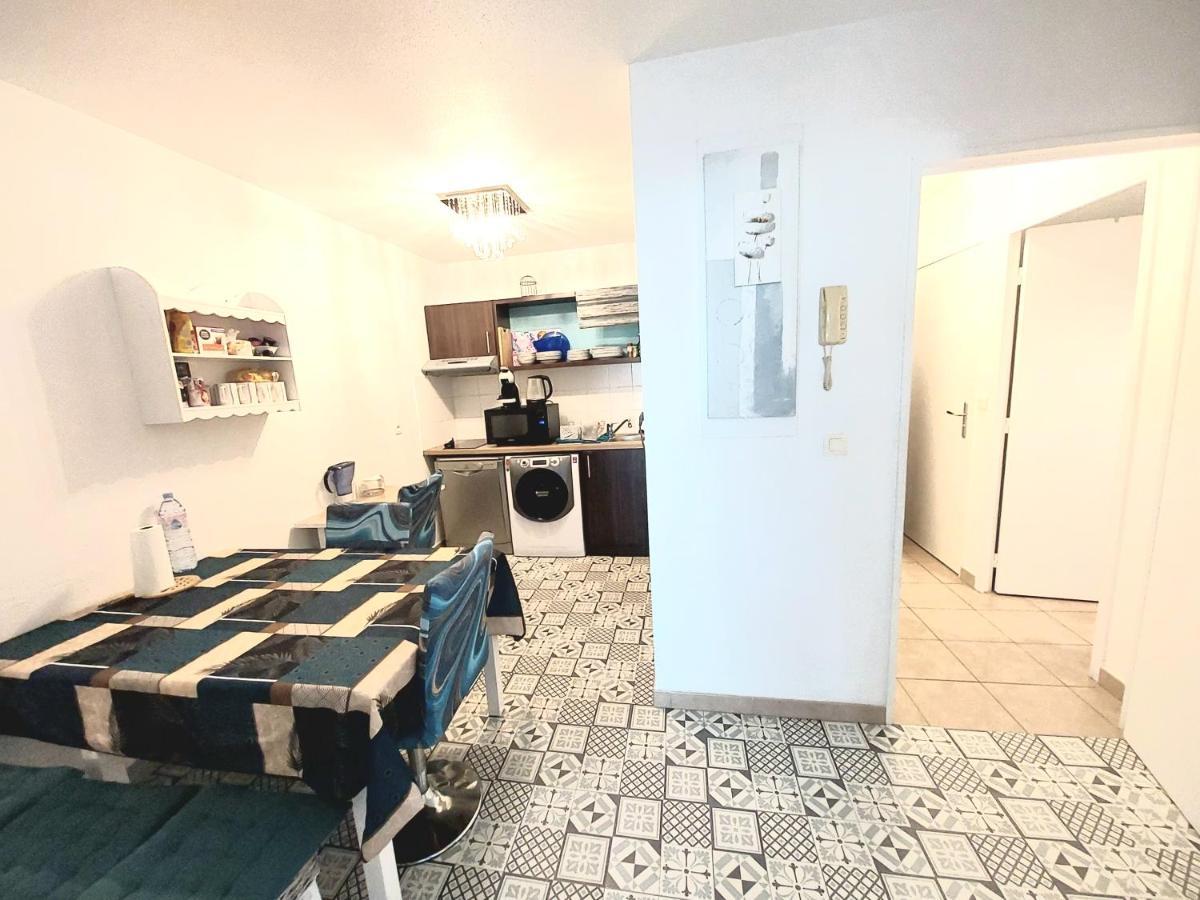 2 Chambres Privees - 6 Personnes A 8 Minutes De Disneyland Montevrain Exterior photo
